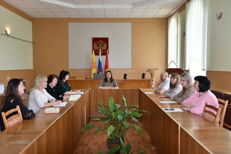 Состоялось заседание территориальной трехсторонней комиссии по регулированию социально-трудовых отношений Алатырского муниципального округа
