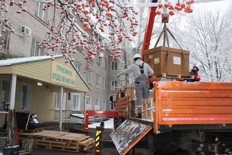 В Больнице скорой медицинской помощи устанавливают новый компьютерный томограф