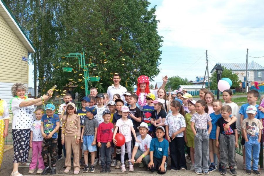 Развлекательно-игровая программа для детей в с. Байдеряково