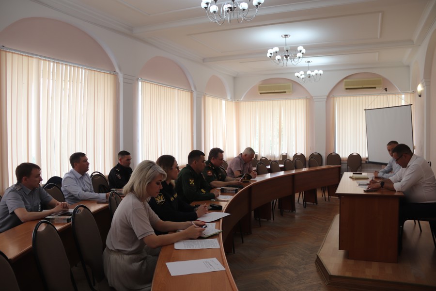 Рабочее совещание по вопросам отбора на военную службу по контракту в ВС РФ