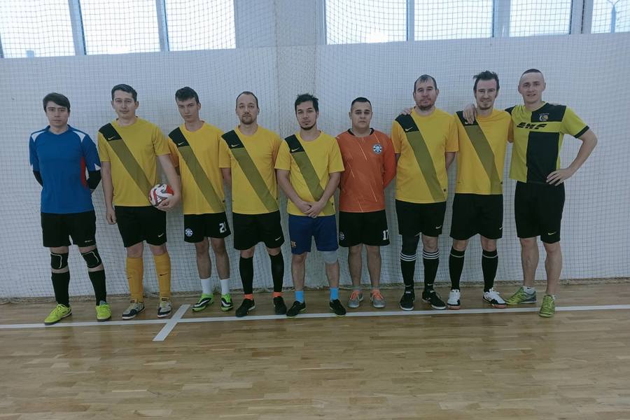 В Калининском районе прошёл турнир «Футбол - игра народная» 3-го дивизиона