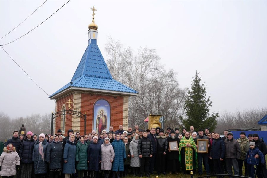 В деревне Малая Ерыкла открыли памятник Серафиму Саровскому, построенный в рамках инициативного бюджетирования