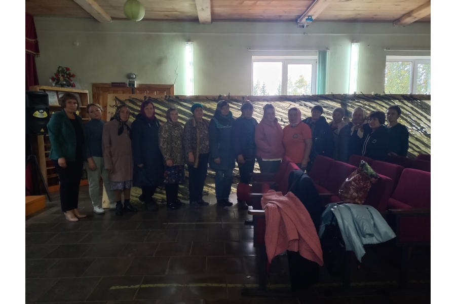 Защитить защитников. Жители деревни Старые Чукалы снова плетут маскировочную сеть для передовой