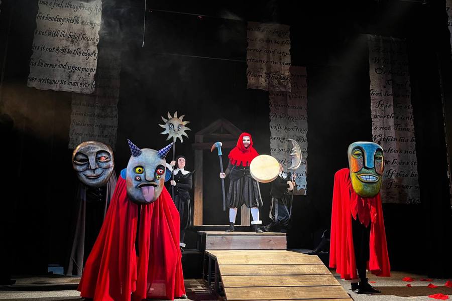 В Чувашском театре кукол покажут новый спектакль для молодежи «Шекспир. Сонеты»