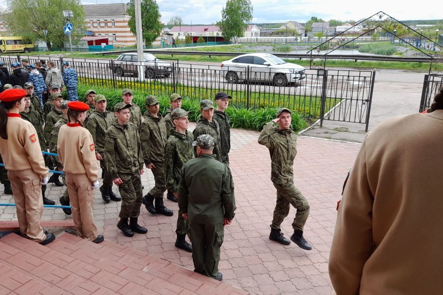 В Батыревском муниципальном округе стартовали военные учебные сборы допризывной молодежи