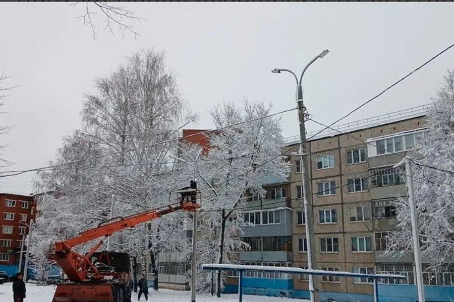 Более 30 дворов столицы республики получат новое освещение в 2025 году