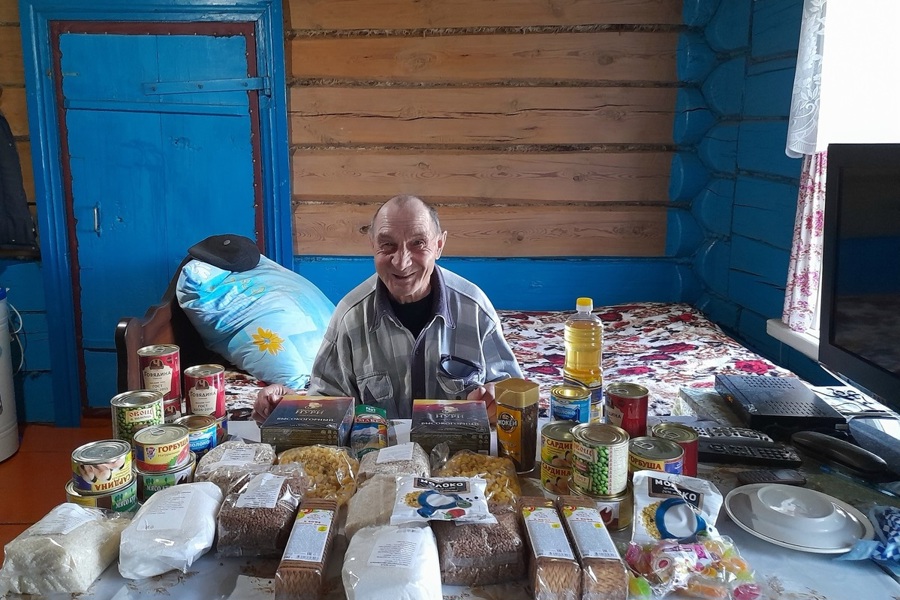 БЛАГОТВОРИТЕЛЬНАЯ ПОМОЩЬ ОДИНОКИМ ПОЖИЛЫМ ОТ ФОНДА «СТАРОСТЬ В РАДОСТЬ.