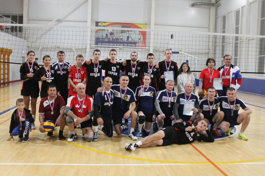 В Козловском муниципальном округе стартовал новый волейбольный сезон