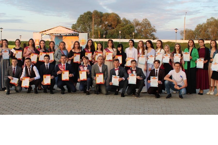 Для выпускников школ Ядринского муниципального округа состоялся «Бал выпускников»