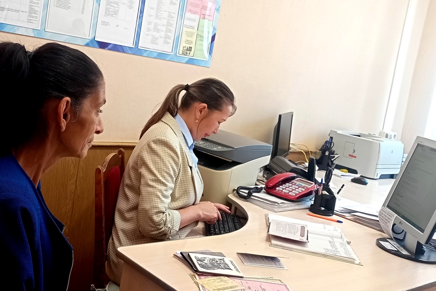 Специалисты Комсомольского центра соцобслуживания помогли семье преодолеть трудную жизненную ситуацию