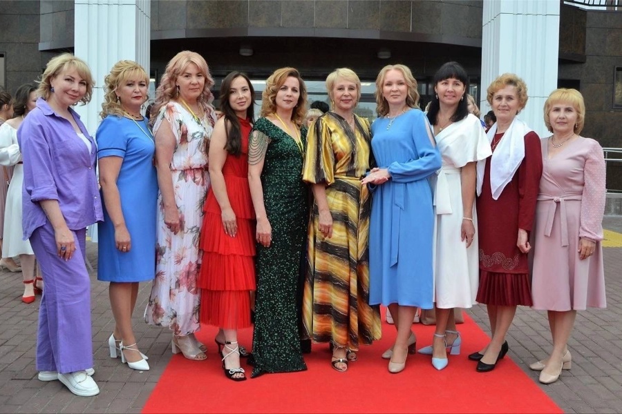 Представительницы Чебоксарского муниципального округа - в числе победителей и призеров конкурса «Я – женщина»