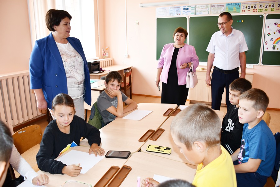 На базе 9 образовательных учреждений Батыревского муниципального округа  открылись лагеря с дневным пребыванием