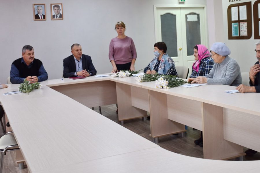 День белой трости в центральной библиотеке: Навстречу друг другу