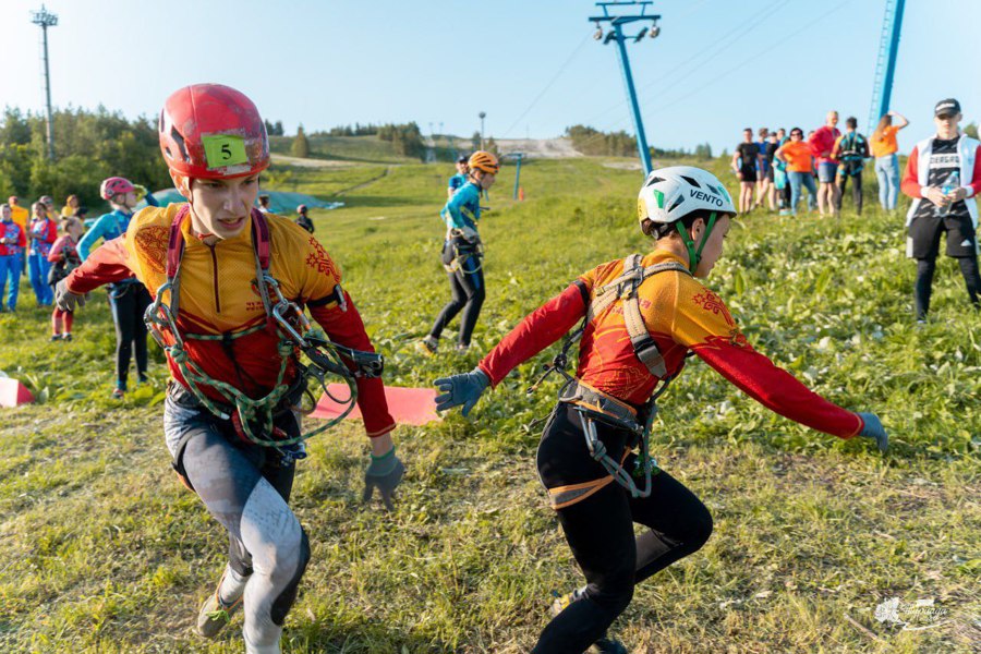 Встреча восхода на спортивном туризме