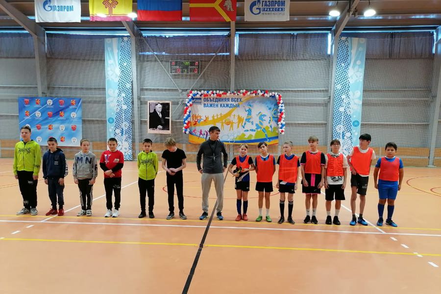 22 ноября прошел I (муниципальный) этап первенства России по мини-футболу среди команд общеобразовательных школ