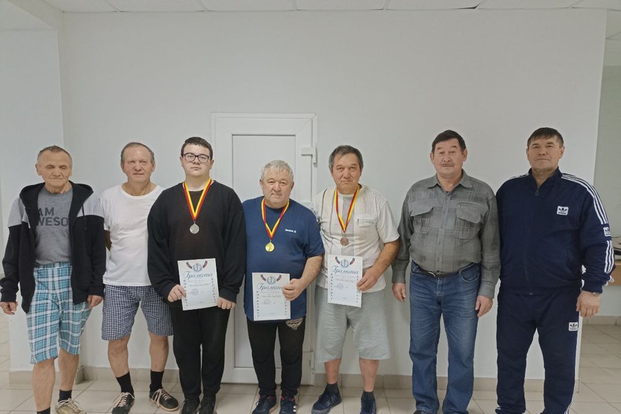 Чемпионат Мариинско-Посадского муниципального округа по настольному теннису среди мужчин