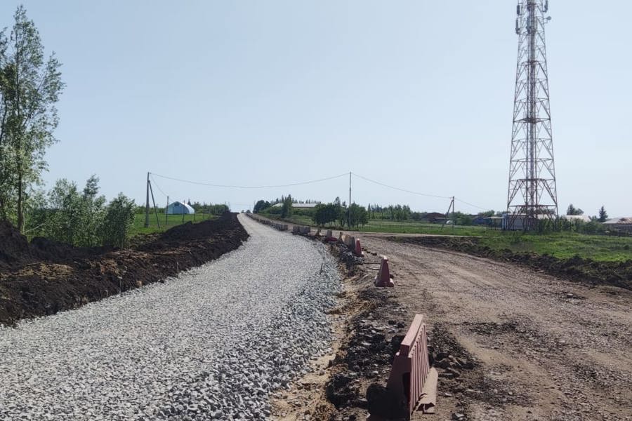 На участке автодороги «Вурнары-Убеево-Красноармейское» продолжаются работы по капитальному ремонту