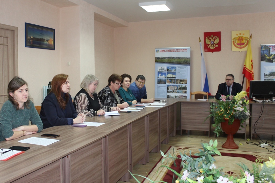 Евгений Лебедев провел итоговое заседание Совета по межнациональным и межконфессиональным отношениям
