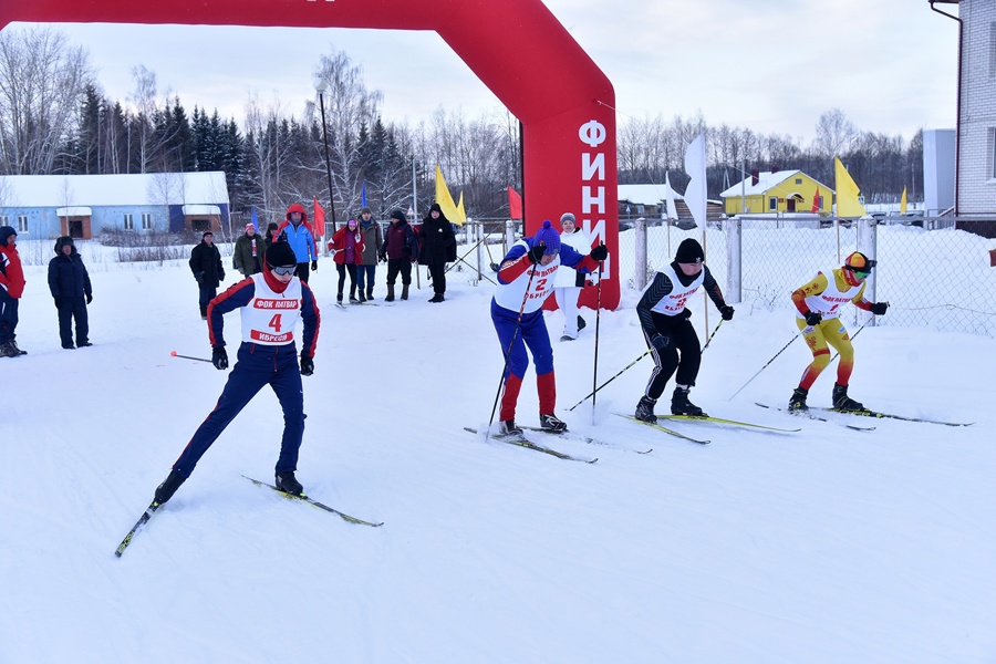 Соревнования по лыжным гонкам в рамках открытия зимнего спортивного сезона