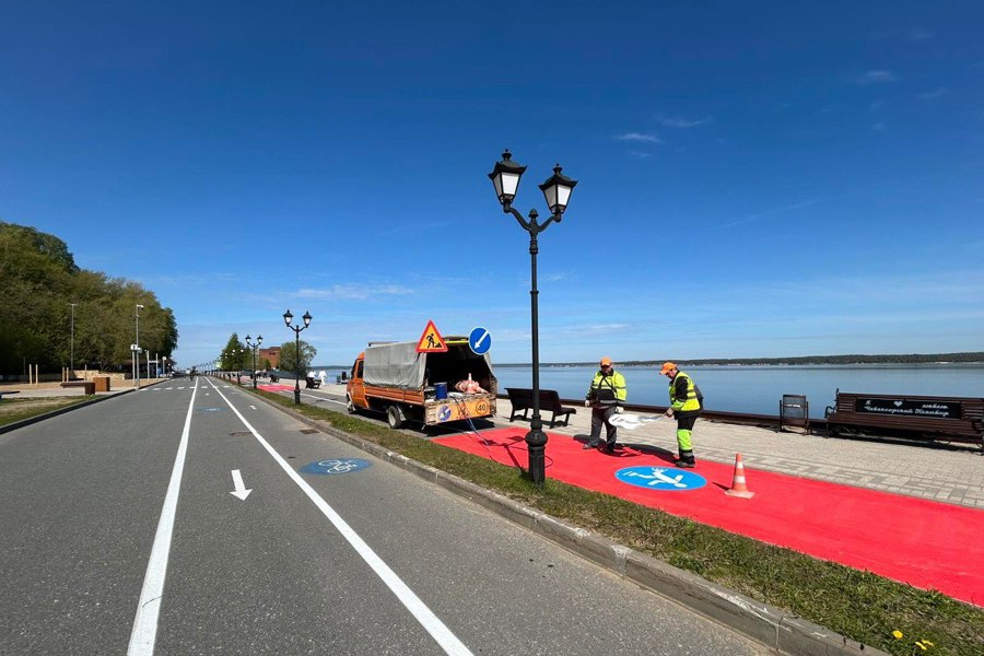 В Чебоксарах нанесена осевая разметка общей протяженностью 400 километров