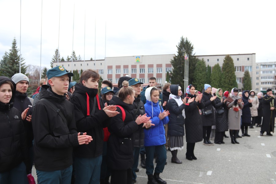 В честь Дня народного единства в Новочебоксарске состоялся большой праздничный концерт