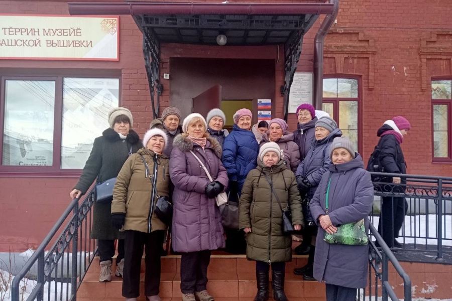Мастерицы клуба «Хозяюшки» за вдохновением спешат в Музей чувашской вышивки
