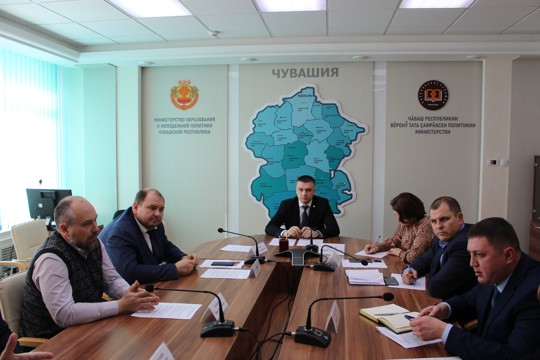 Школа мкр.Садовый: в Чувашии состоялось еженедельное совещание по обсуждению текущих вопросов, связанных со строительством