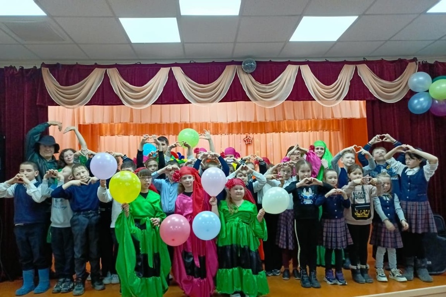 В Новоайбесинком СДК прошёл концерт юных артистов