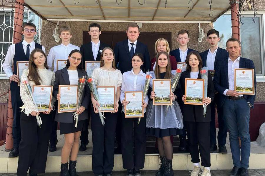 Вручение свидетельств обладателям специальной стипендии Главы Чувашской Республики