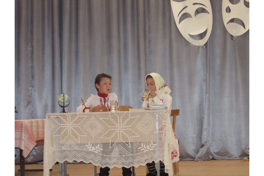 Год счастливого детства: в Ядринском муниципальном округе подведены итоги фестиваля школьных театров «АСАМ»