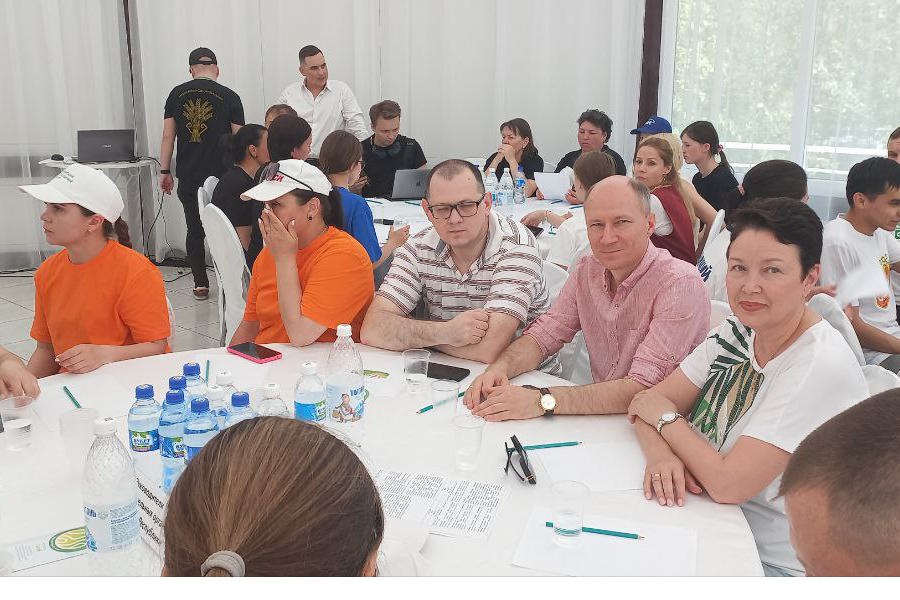 В Янтиковском МО состоялся III молодежный добровольческий слет «Лучшие на селе»