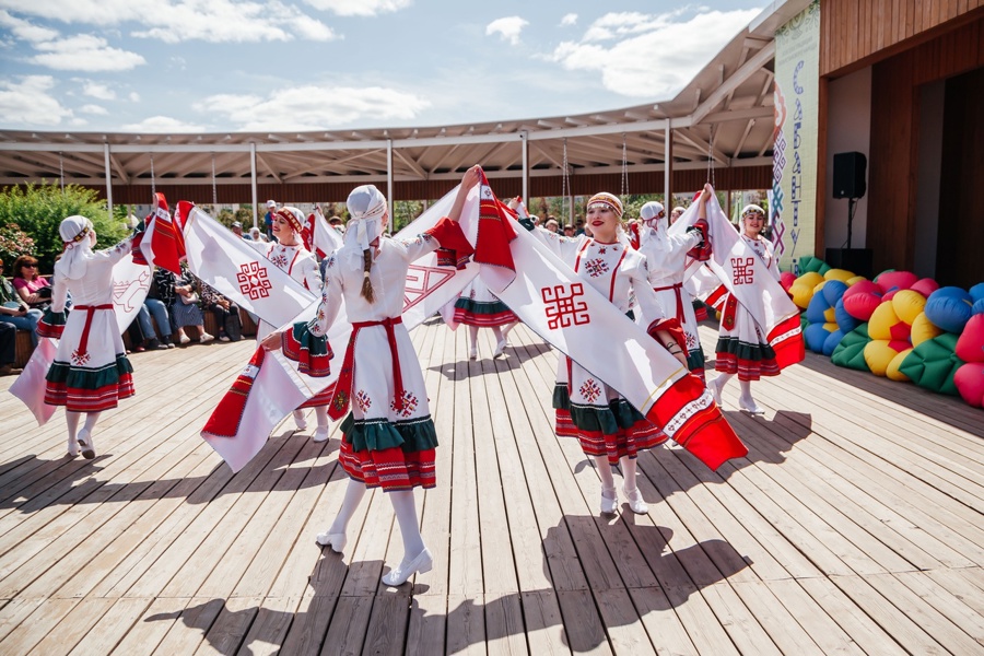 Чебоксарские  музыкальные коллективы выступили на «Сабантуе» в Татарстане