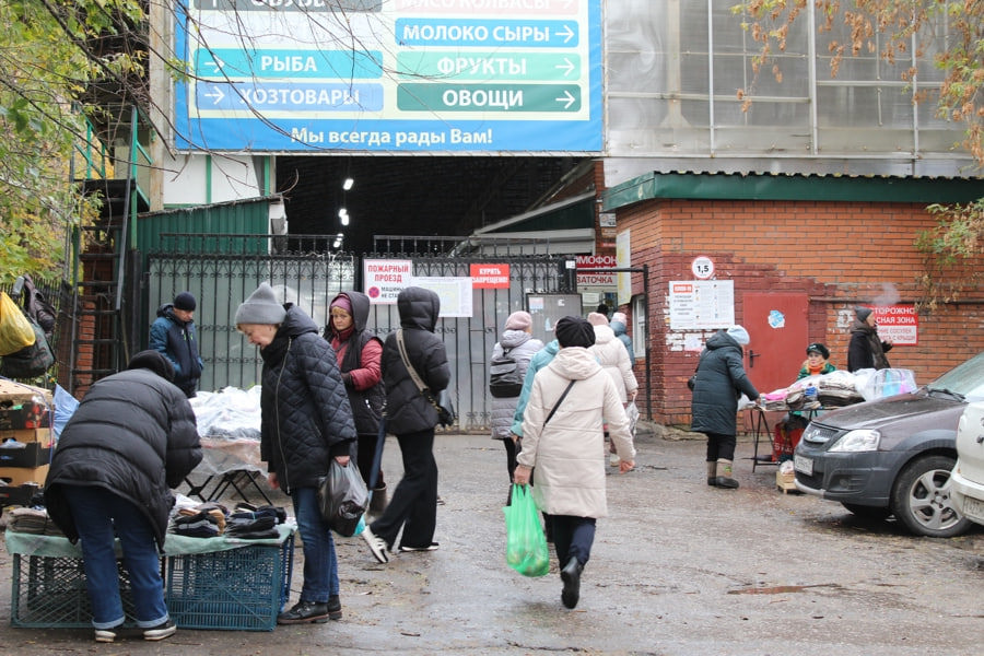 В Чебоксарах оформили 7 протоколов на уличных торговцев