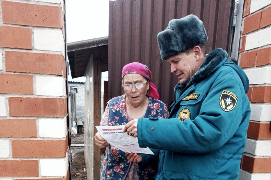 Работники республиканской противопожарной службы напомнили сельским жителям о соблюдении правил пожарной безопасности