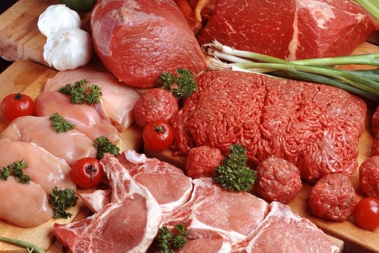Покупаем мясо и полуфабрикаты: на что обратить внимание?