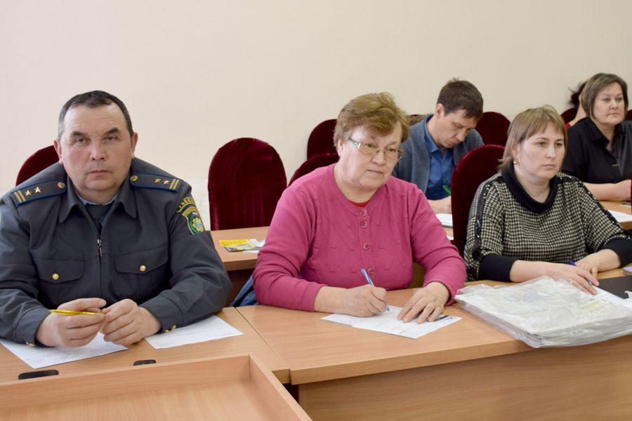 Инспектор Николай Петров рассказал о готовности сельскохозяйственной техники к проведению весенне-полевых работ в Красночетайском округе