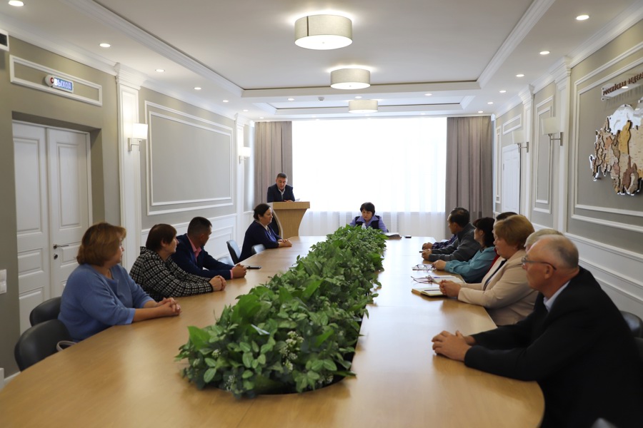 Состоялось заседание Общественной палаты Яльчикского муниципального округа