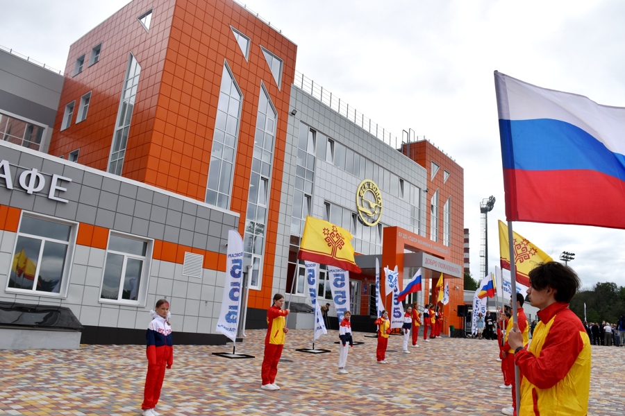 В столице Чувашии состоялась торжественная церемония открытия стадиона «Волга»