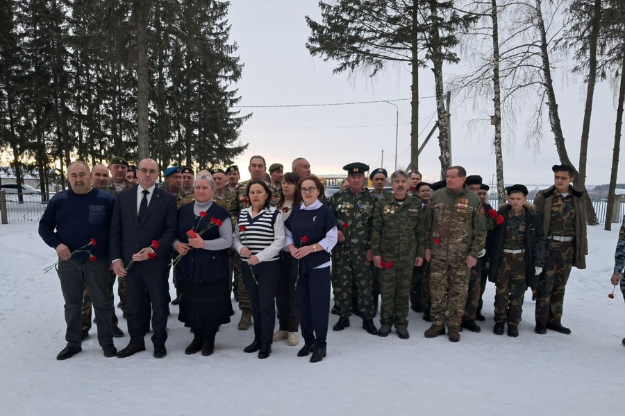 Лыжные соревнования памяти кавалера ордена Красной Звезды А.Овчинникова и кавалера ордена Мужества Н.Куракова