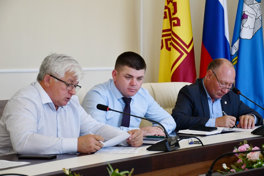 Очередное заседание по предупреждению и ликвидации чрезвычайных ситуаций и обеспечению пожарной безопасности Батыревского муниципального округа