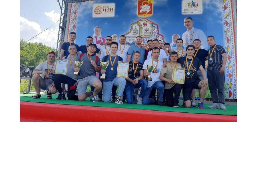 ФК «Яльчики» - победительница турнира по мини-футболу на празднике яльчикского землячества
