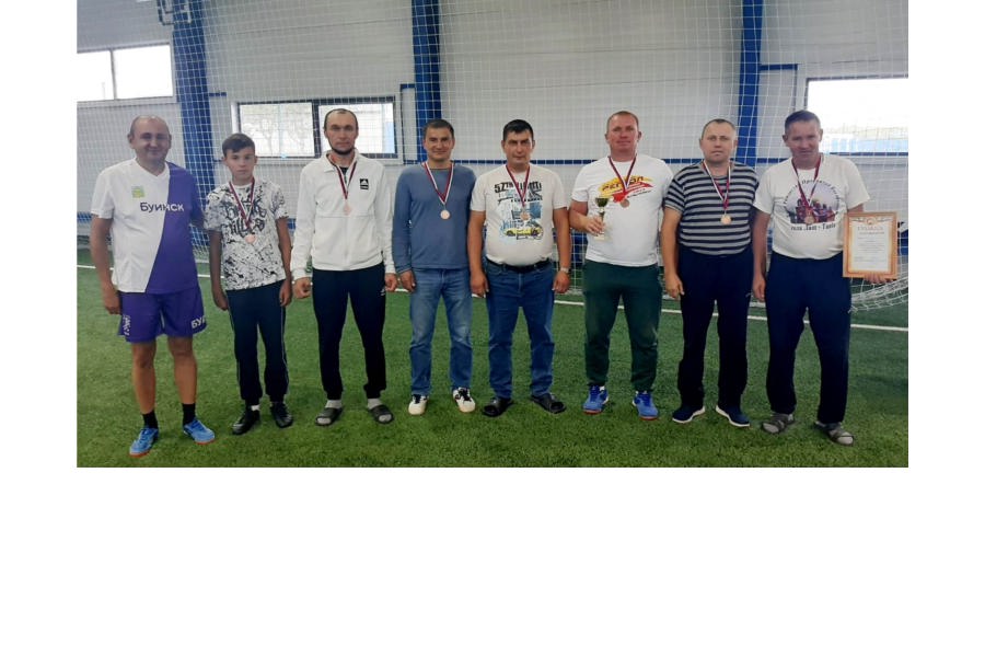 ФК «Яльчики» - третий призер футбольного турнира в Буинске
