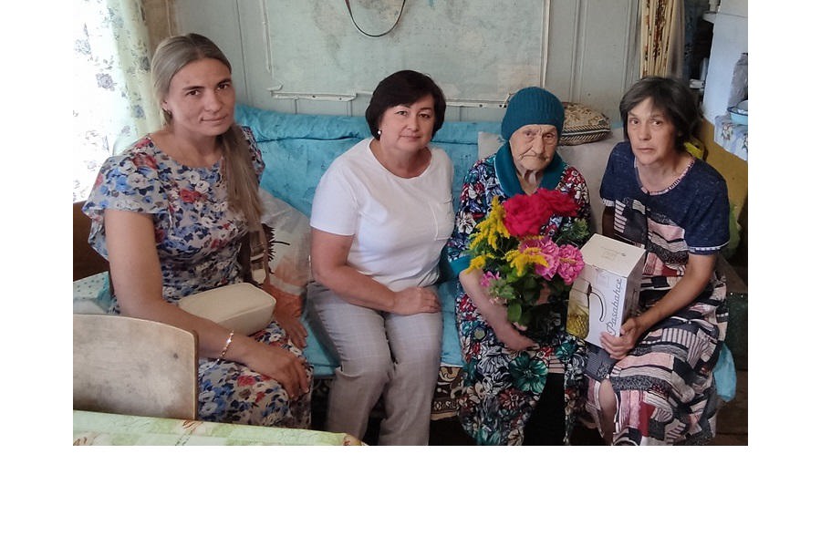 Участница войны Симукова Анна Яковлевна встретила 102-ой день рождения