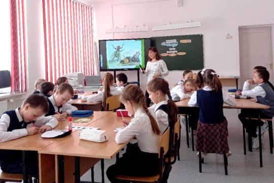 В Красночетайском округе проходят конкурсные испытания для участников муниципального тура «Лучший учитель 2023 года»