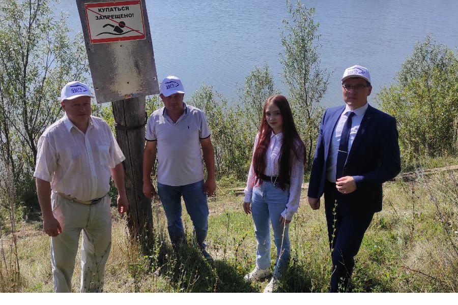 Представители молодежи приняли участие в рейде по водным объектам округа