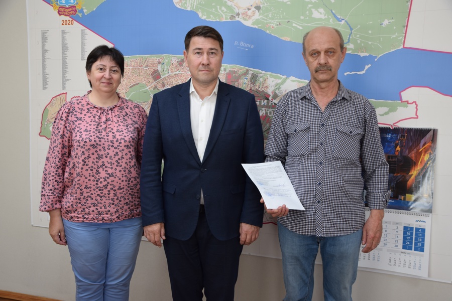 «Жилье и городская среда»: в Чебоксарах вручен сертификат жителю Крайнего Севера