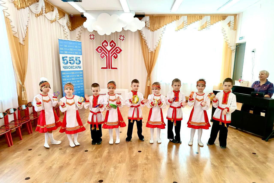 Образовательные учреждения Чувашии присоединись к празднованию Дня чувашского языка