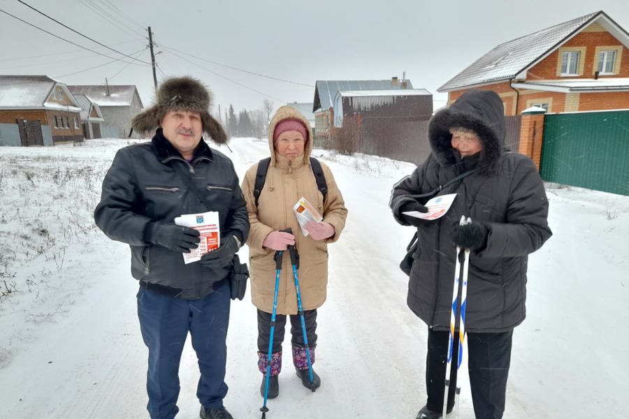 В жилом секторе г. Чебоксары побеседовали о профилактике пожарной безопасности