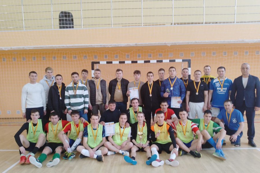 Команда «Шоркистры» -  победитель чемпионата  Урмарского муниципального округа  по мини-футболу