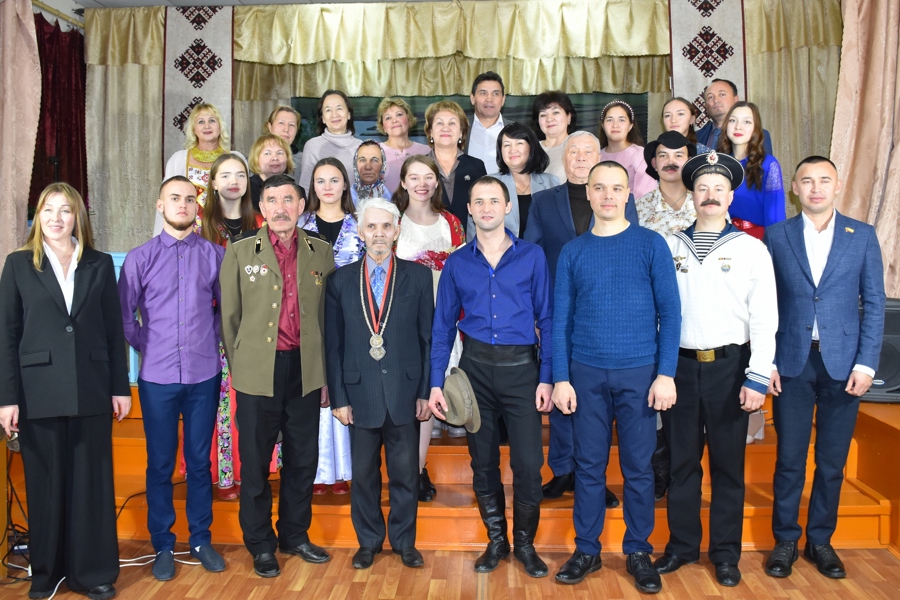 В Орининском Доме культуры состоялся праздничный вечер, посвященный 105-летию со дня основания Орининского народного театра